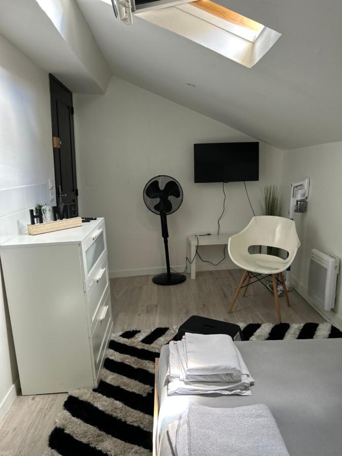 Petit Appartement T2 A 5 Min De La Gare Bordeaux Exterior foto